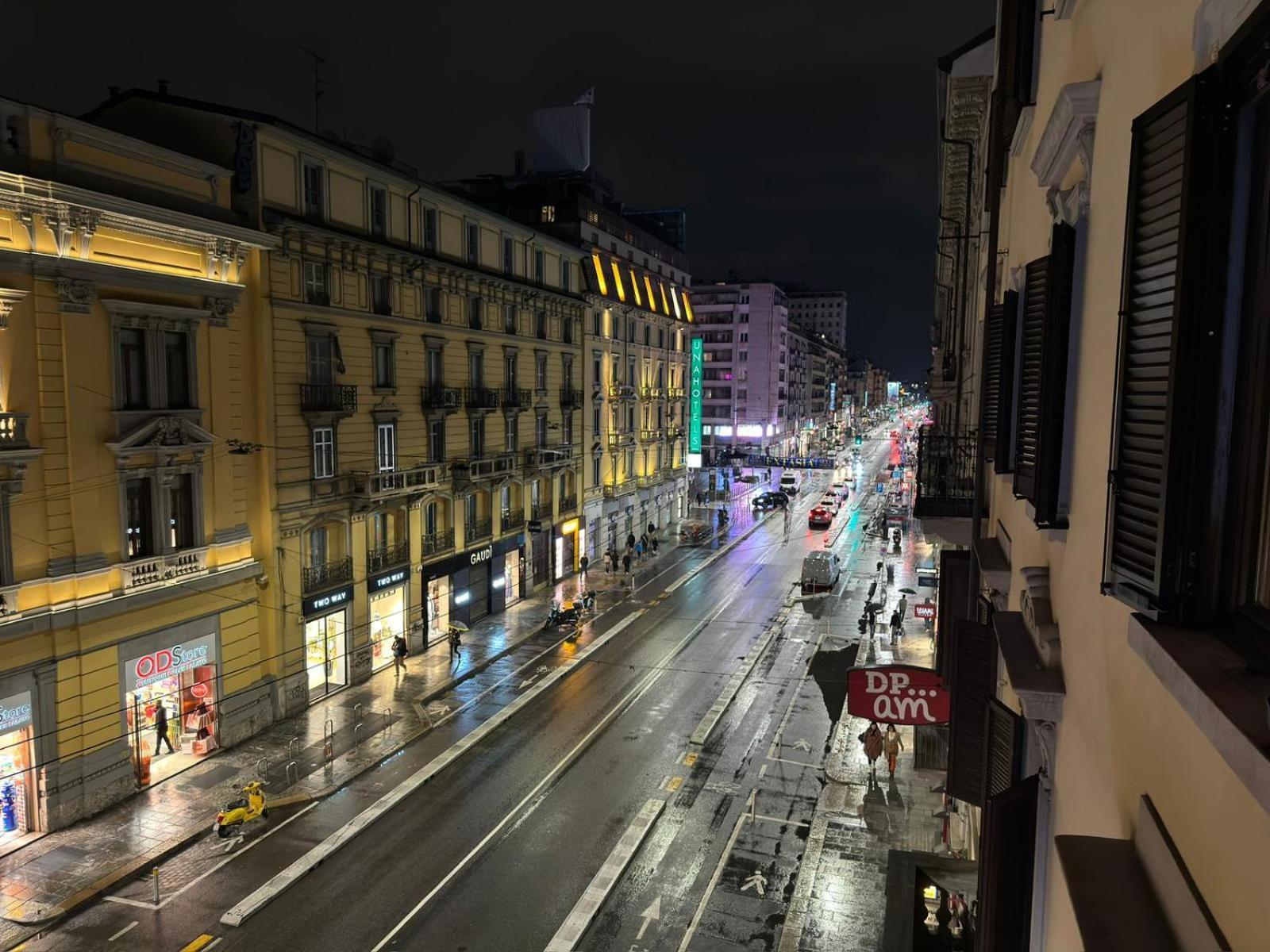 Milano Centro Corso Buenos Aires - Centrale Fs Bagian luar foto